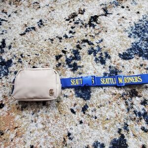 Seattle Mariners fanny‎ pack.